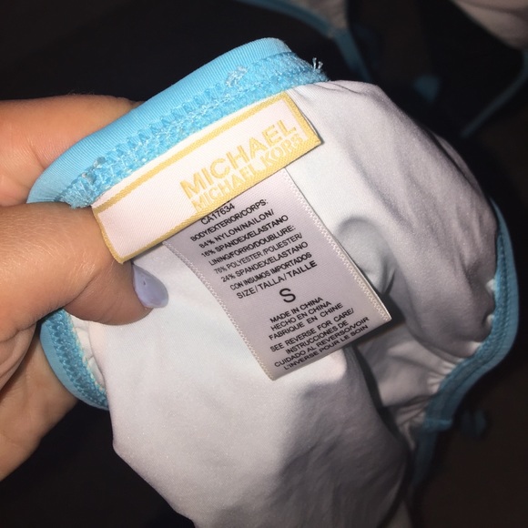 Micheal kors aqua blue bikini - Picture 4 of 5